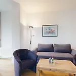 Strandnahe Und Zentral Gelegene Fewo, Hund Willkommen, Haus Saxonia, Binz