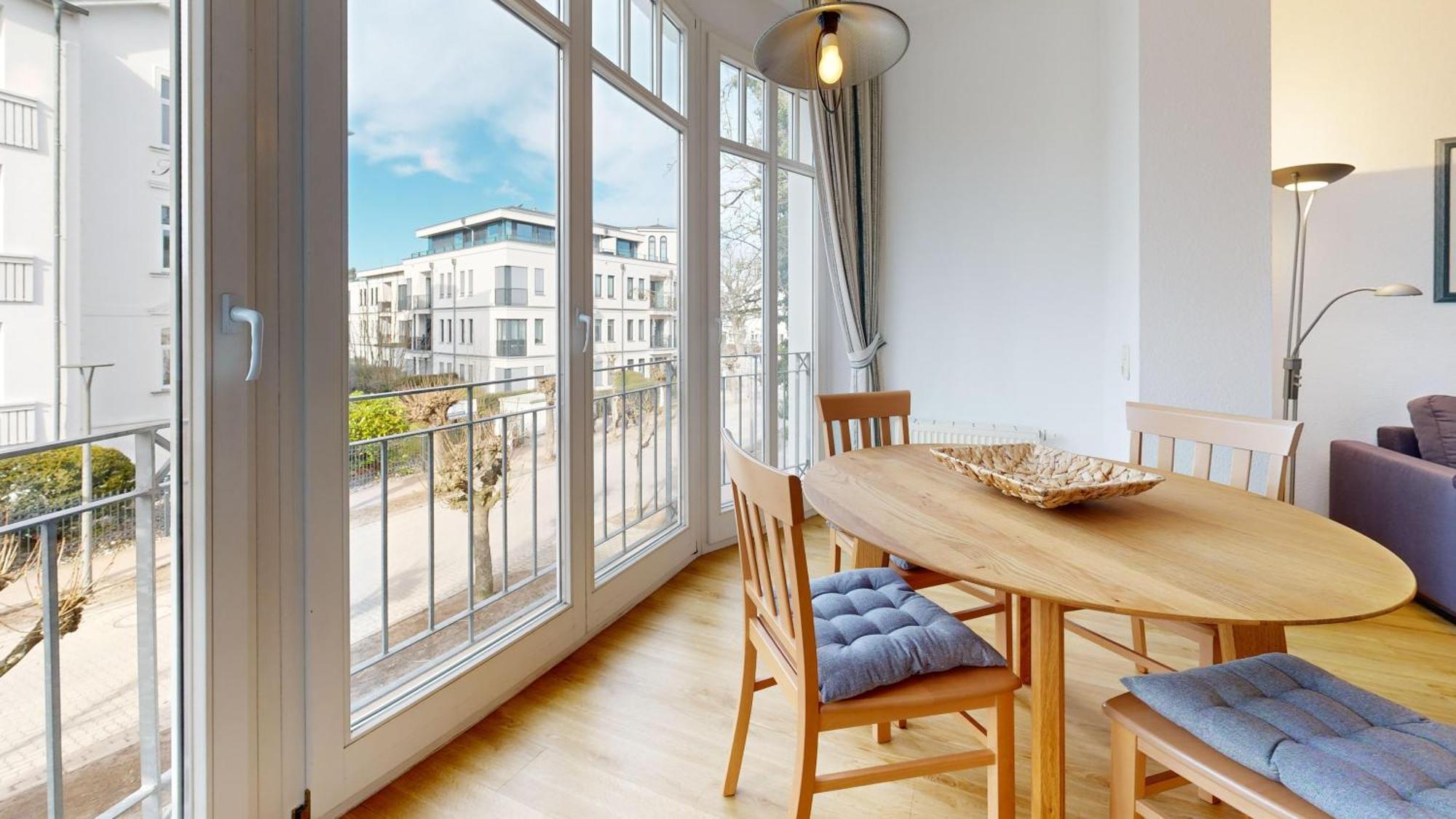 Apartment Strandnahe Und Zentral Gelegene Fewo, Hund Willkommen, Haus Saxonia,